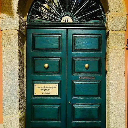 Casa Heinsch Ferienhaus *